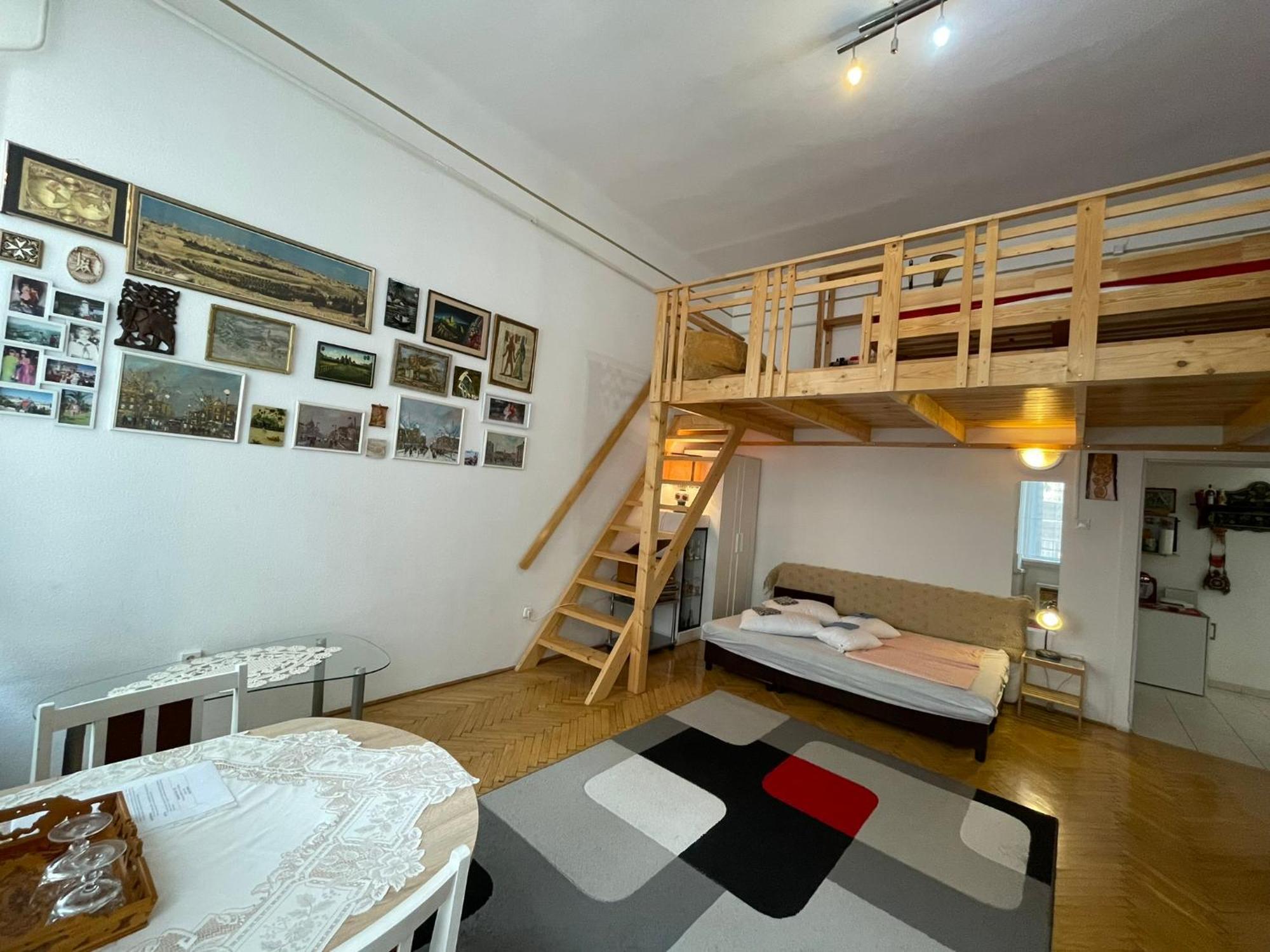Andrassy Adventures Apartment Budapest Bagian luar foto